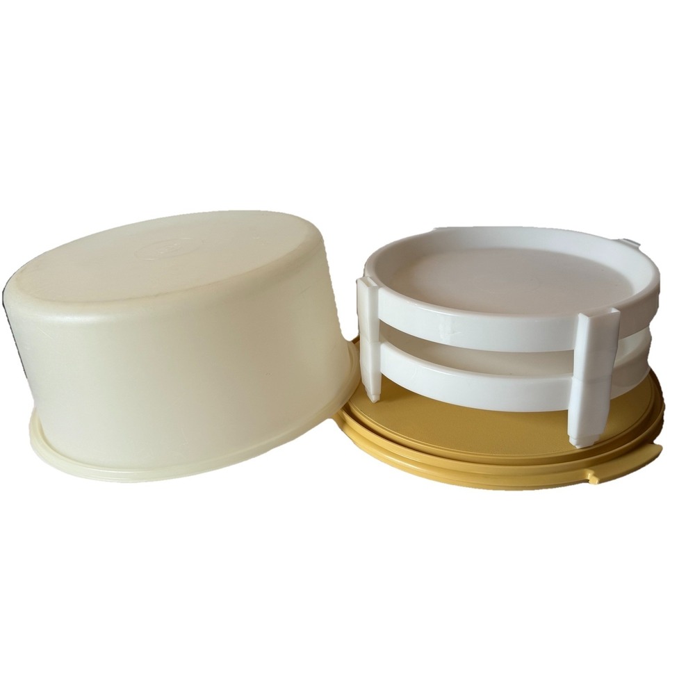 Vintage Tupperware 2 Layers Pie‎ Cake Carrier Harvest Gold